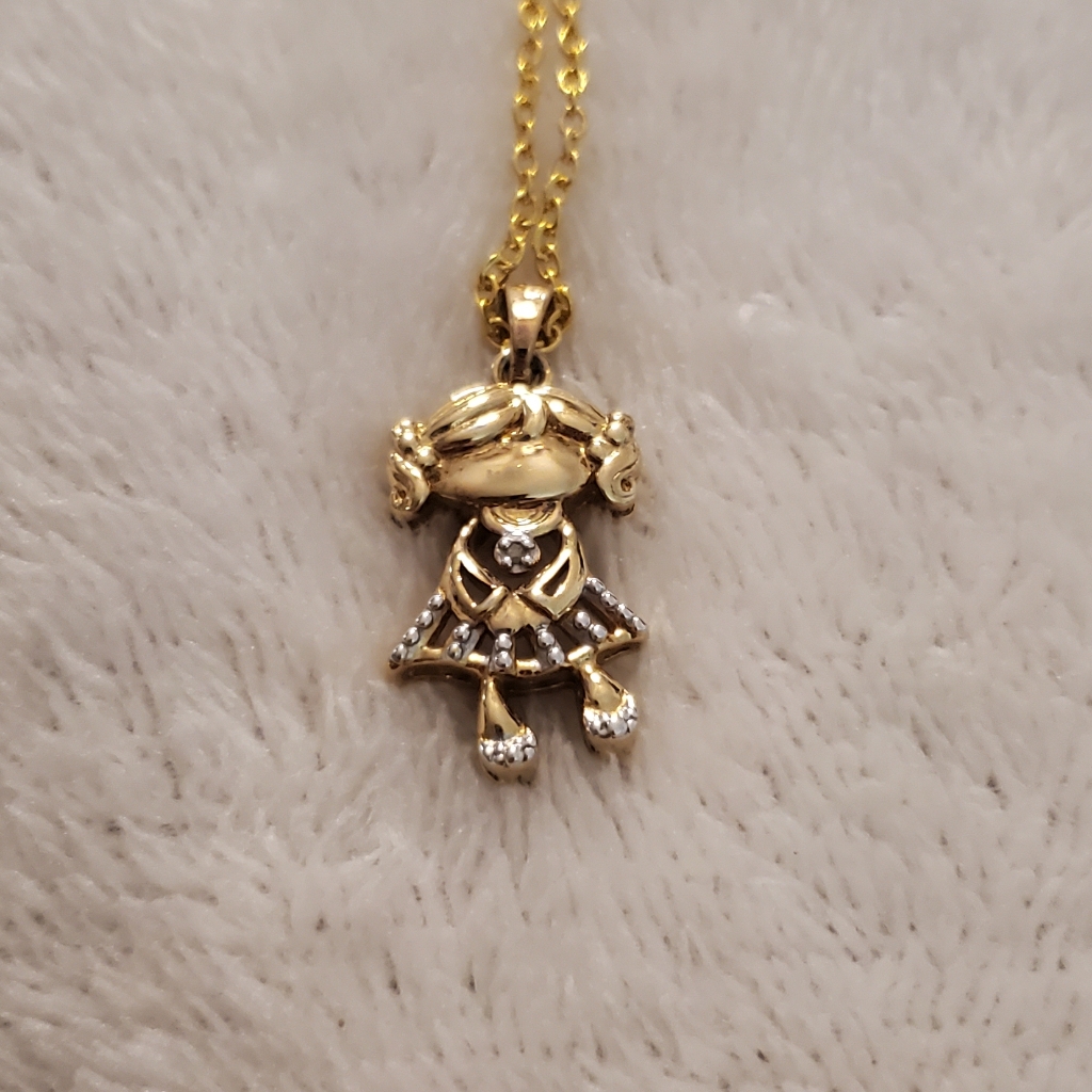925 Goldtone Silver Girl Necklace 20$